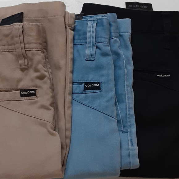 Volcom Other - Volcom shorts bundle